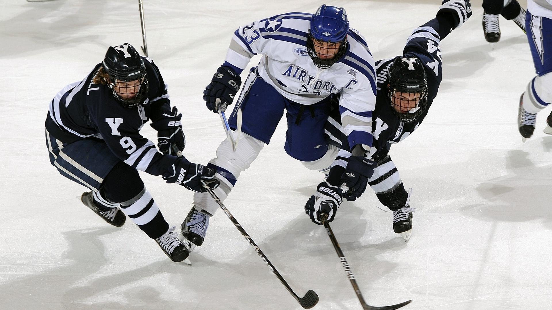 荷兰连胜波黑，小组出线前景看好，荷兰对波黑足球分析